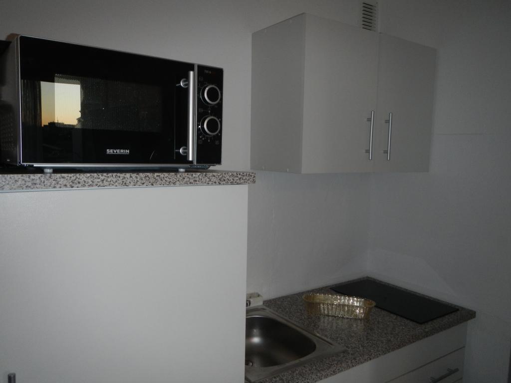 Sonniges Modernes Appartement Hoehenberg Köln Eksteriør bilde