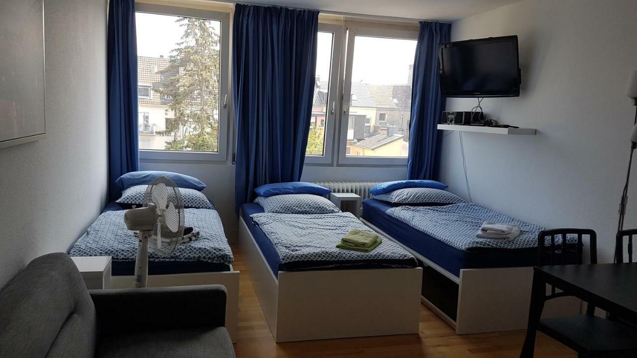 Sonniges Modernes Appartement Hoehenberg Köln Eksteriør bilde