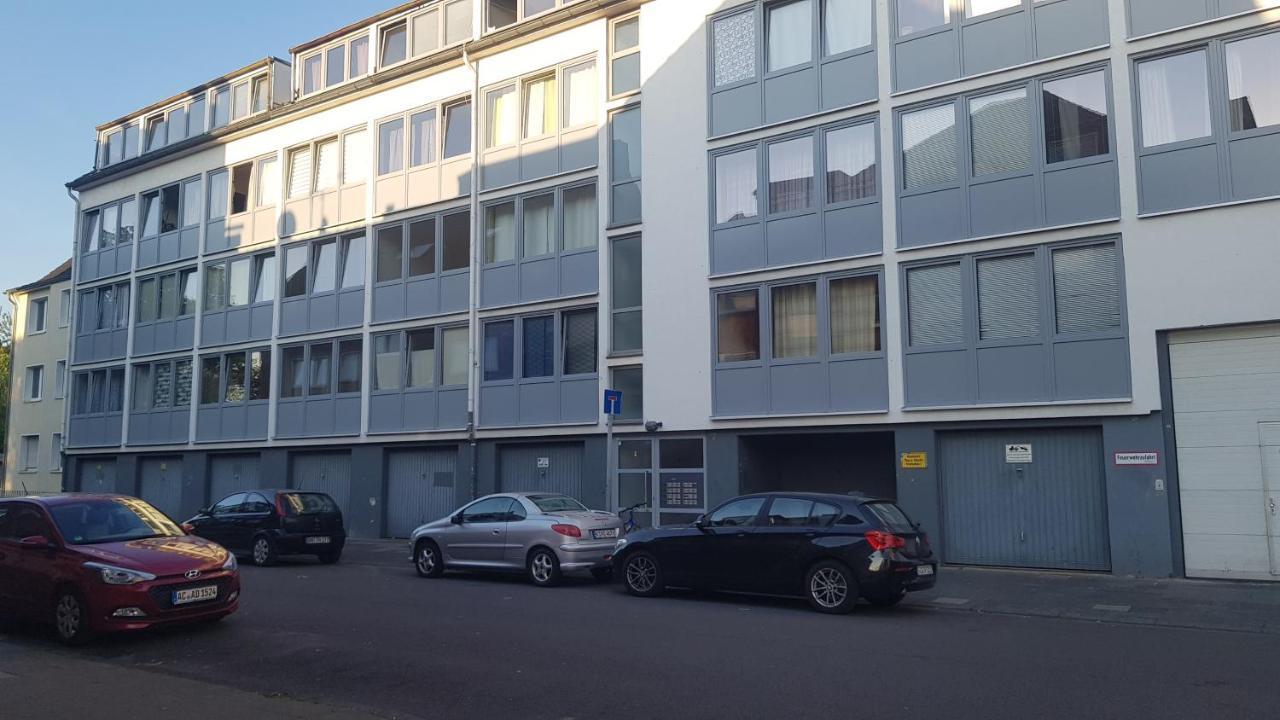 Sonniges Modernes Appartement Hoehenberg Köln Eksteriør bilde