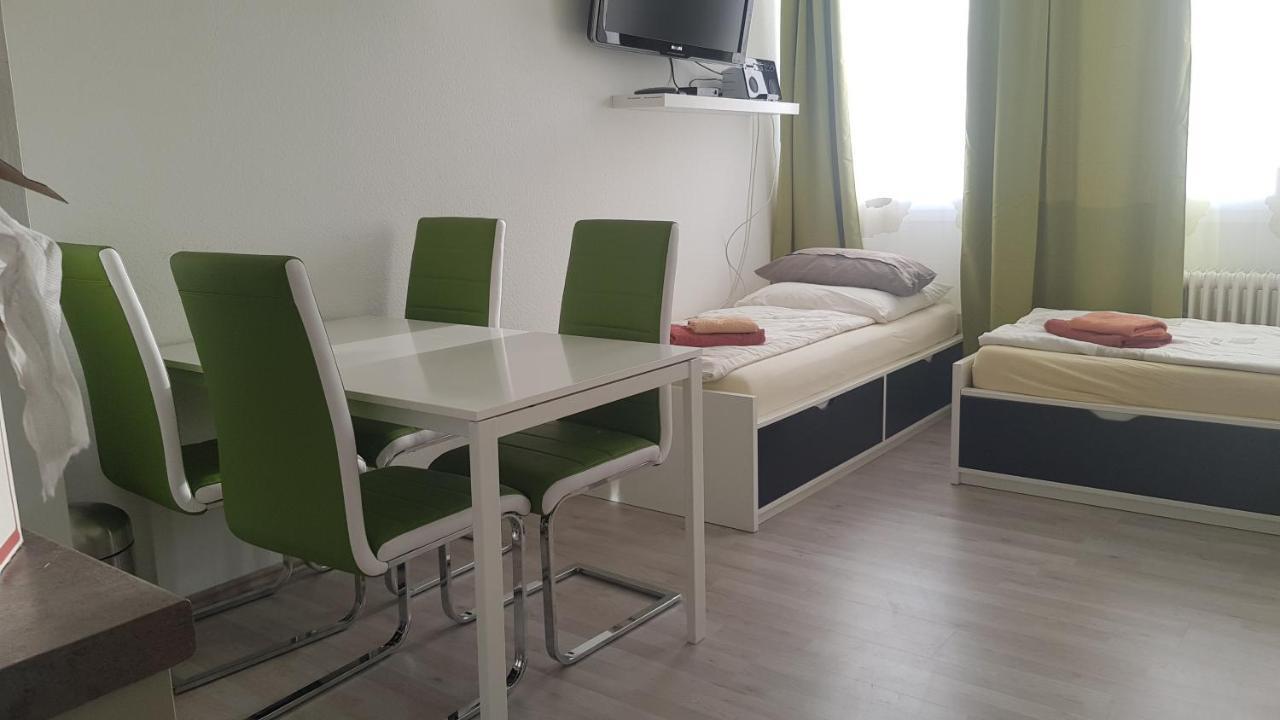 Sonniges Modernes Appartement Hoehenberg Köln Eksteriør bilde